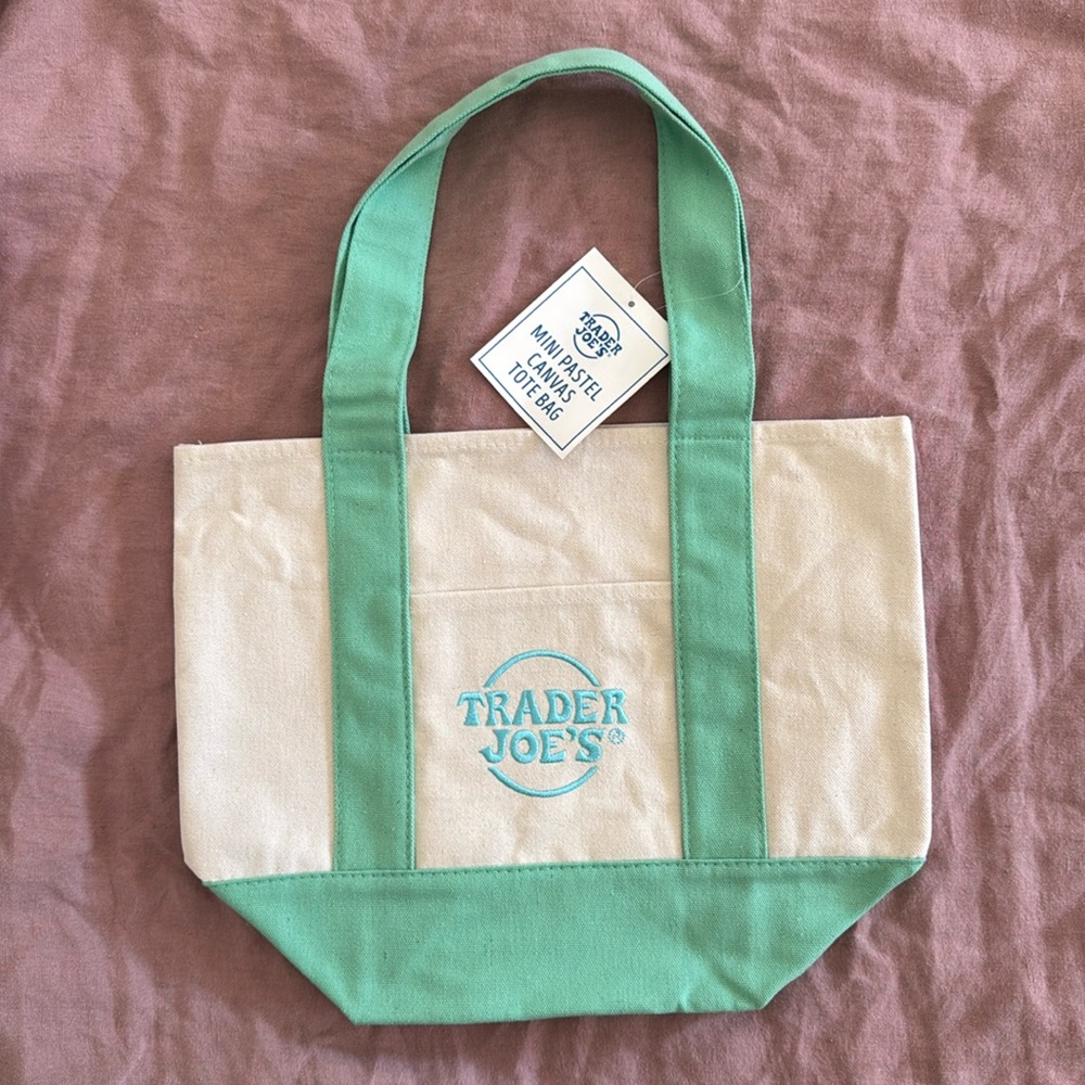 Trader Joe’s Mini Canvas Tote NWT pastel green